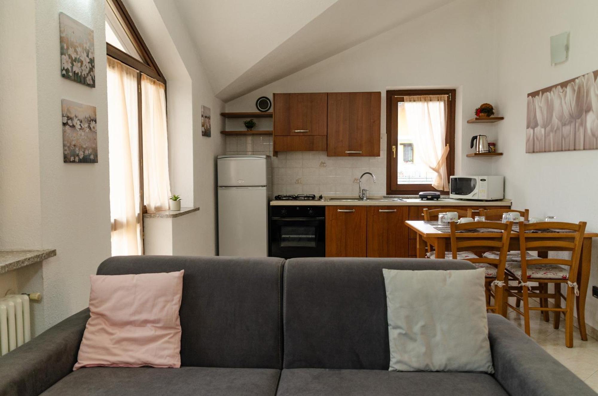 Sarre Skyline Apartment - Relax In Valle D'Aosta Exteriör bild